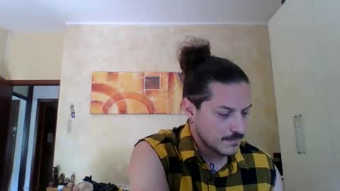 matteushh87 online show from May 2026 09:04:02 AM