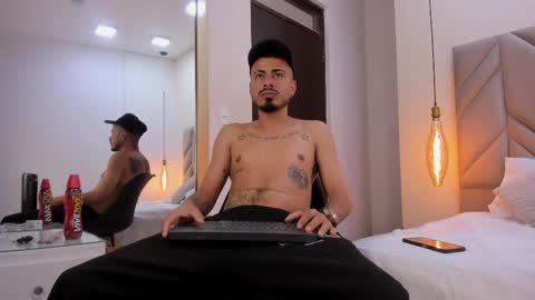 Matthew online show from March 2026 08:15:02 PM