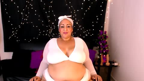 Daniella  online show from April 2026 04:01:01 AM