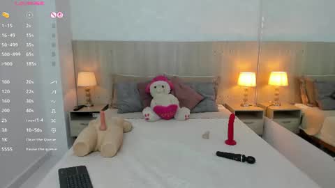 Vayolet Castro online show from July 2026 11:38:01 AM