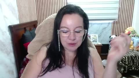 Sonia online show from April 2026 02:48:01 PM