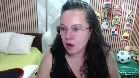 Sonia online show from June 2026 09:02:01 PM