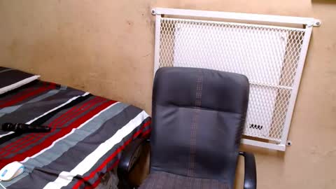 maturenesh online show from March 2026 06:47:02 AM