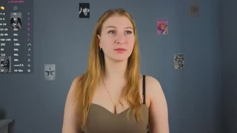 maureencoombs online show from October 2025 04:22:02 AM