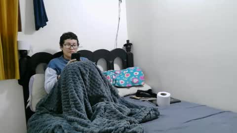 mauroluxandra online show from March 2026 03:38:01 PM