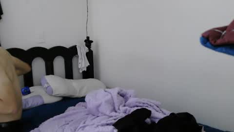 mauroluxandra online show from March 2026 12:32:01 PM