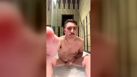 Snapshot of maverickfolf chatting on April 2026 04:23:02 AM maverickfolf online show from April 2026 04:23:02 AM