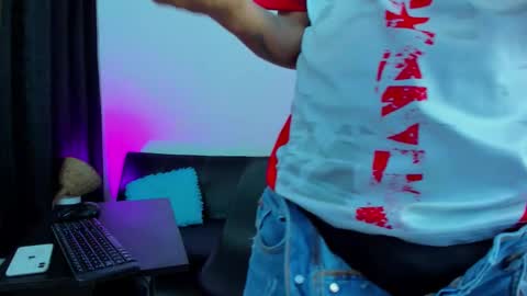 MAX     online show from February 2026 07:34:02 AM