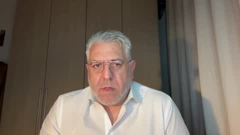 maxbillo online show from April 2026 07:41:01 PM