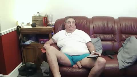 MAX online show from April 2026 11:36:01 PM