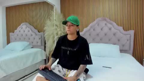 Maxi online show from June 2026 11:24:01 PM