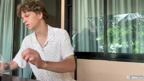 maxim burn online show from April 2026 08:31:02 AM