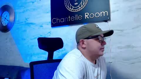  Maximo  online show from April 2026 06:10:01 PM