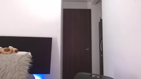 Snapshot of maximus_golden chatting on June 2026 03:10:02 AM Independent Model online show from June 2026 03:10:02 AM