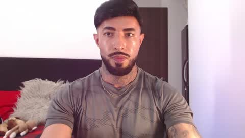 Snapshot of maximus_golden chatting on June 2026 04:23:01 AM Independent Model online show from June 2026 04:23:01 AM