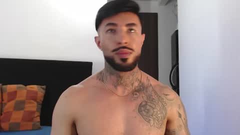 Snapshot of maximus_golden chatting on July 2026 07:23:02 AM Independent Model online show from July 2026 07:23:02 AM