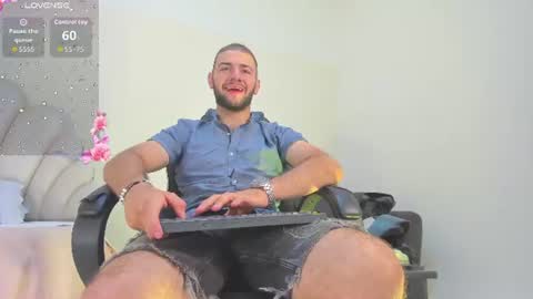 Snapshot of maximusclark1_ chatting on July 2026 12:23:01 PM Maximus online show from July 2026 12:23:01 PM