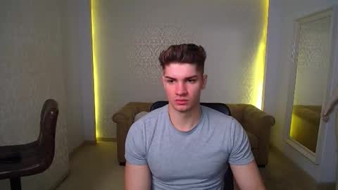 MaxKaiden online show from February 2026 05:45:01 AM