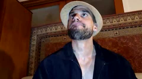 Luca Dominus online show from September 2025 12:32:01 AM