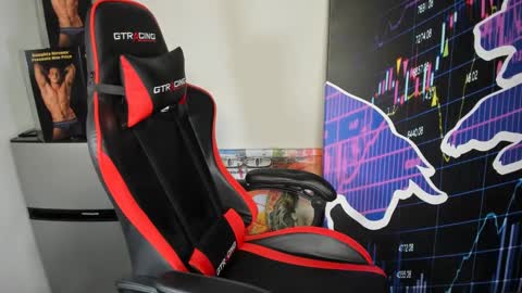 Snapshot of maxpriceofficial chatting on January 2025 11:17:01 PM Max Price online show from January 2025 11:17:01 PM