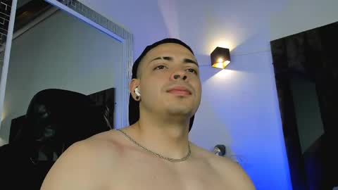 MAX online show from May 2026 03:17:02 PM