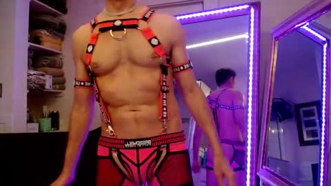 Maxxxbates online show from February 2026 01:57:01 AM