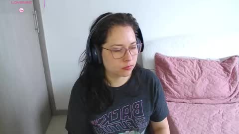 Snapshot of may_bloom chatting on March 2026 02:22:02 PM May online show from March 2026 02:22:02 PM