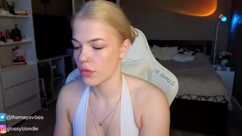 Maya online show from April 2026 03:18:01 AM