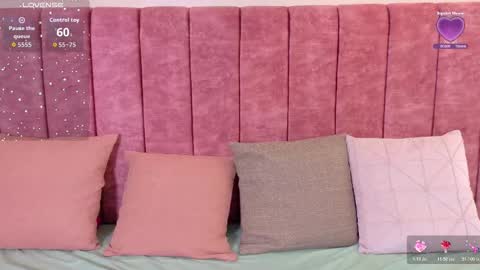 Rousse online show from March 2026 12:02:02 PM