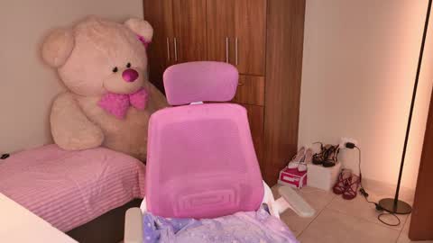 may online show from April 2026 09:19:01 PM