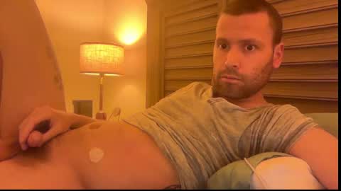 lol online show from December 2025 03:11:01 AM