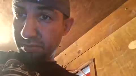 Snapshot of mechanix88 chatting on September 2025 05:02:02 PM Bruh online show from September 2025 05:02:02 PM