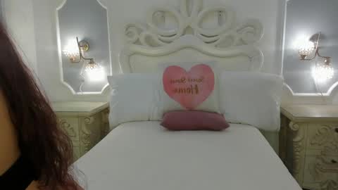 Melody online show from April 2026 02:53:01 AM