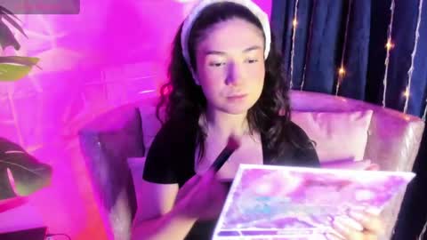     online show from April 2026 01:47:01 PM