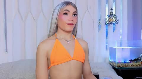 megan do santos online show from April 2026 08:32:02 PM