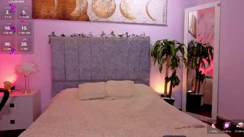 Snapshot of megan_do_santos chatting on April 2026 01:57:02 PM megan do santos online show from April 2026 01:57:02 PM