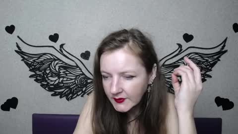 MeganPirs online show from April 2026 05:32:02 PM