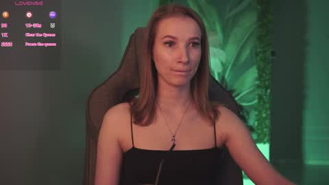 Snapshot of meganrodgers chatting on June 2026 05:50:02 PM megan online show from June 2026 05:50:02 PM