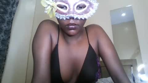 mel online show from October 2025 01:48:02 AM