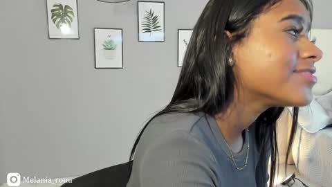 Snapshot of melania_rousse chatting on January 2025 06:21:01 PM melania_rousse online show from January 2025 06:21:01 PM