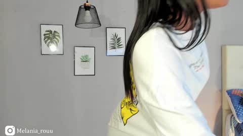 Snapshot of melania_rousse chatting on February 2025 06:39:01 PM melania_rousse online show from February 2025 06:39:01 PM