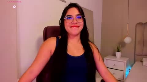 Snapshot of melanie_hillz chatting on July 2026 12:15:02 AM Melanie online show from July 2026 12:15:02 AM
