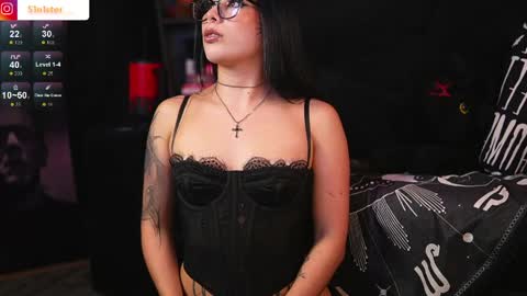 Mel online show from May 2026 03:04:02 AM