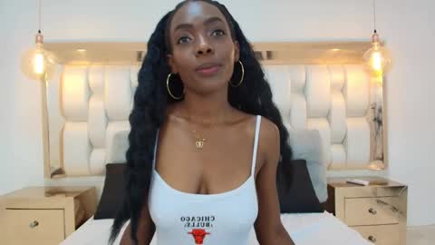 Snapshot of melaniepatton chatting on September 2025 12:39:01 PM Melanie online show from September 2025 12:39:01 PM