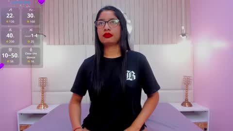 Snapshot of melanywayne_ chatting on June 2026 12:27:01 PM Melany online show from June 2026 12:27:01 PM