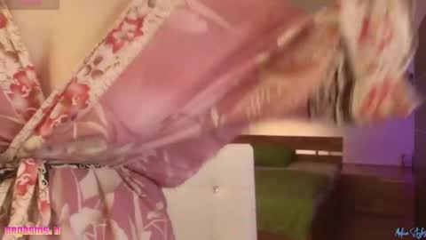 Melina Styles online show from May 2026 02:33:02 PM