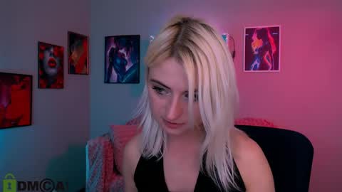 Melisa online show from April 2026 07:19:01 PM