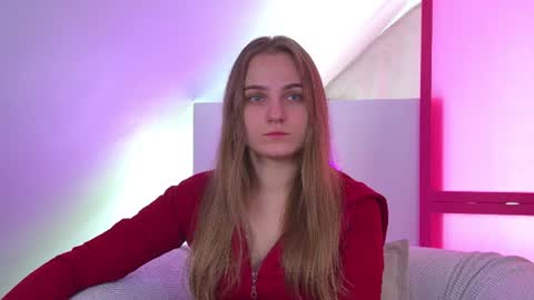 Snapshot of melissamelrey chatting on June 2026 06:51:01 AM MelissaBerry online show from June 2026 06:51:01 AM