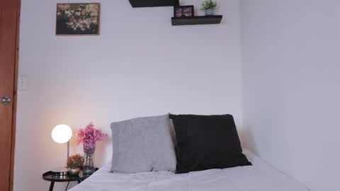 Meloddy online show from March 2026 03:39:01 PM