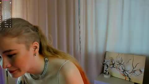 Snapshot of melodievejar chatting on July 2026 04:30:02 AM melodievejar online show from July 2026 04:30:02 AM